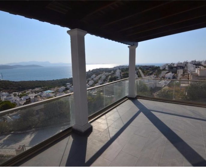 Villa vue mer à vendre à Bodrum