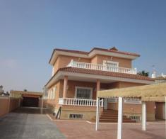 Vends superbe villa 400m2 avec piscine Torrevieja