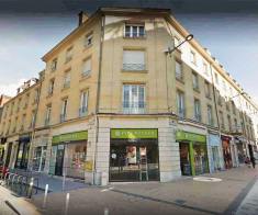 BEL APPARTEMENT CENTRE VILLE 100M2 925€