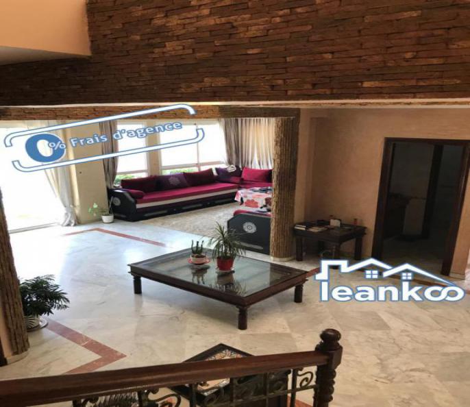 Magnifique villa de 375 m² à louer à Sidi Maarouf